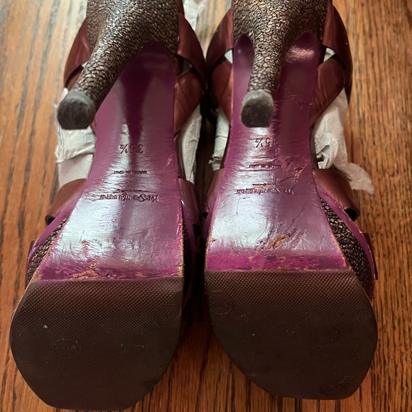 Vintage YSL Tribute RARE Platform Stingray T Strap 5.5 - Picture 3 of 14